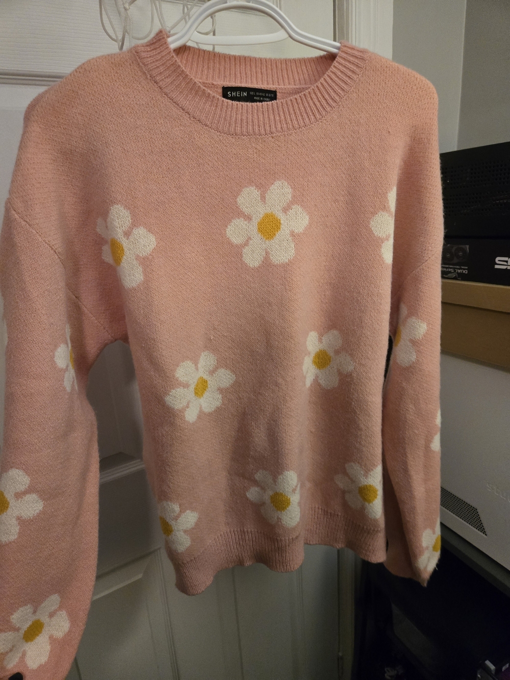 SHEIN Pink Daisy Crewneck Sweater with Yellow Centers